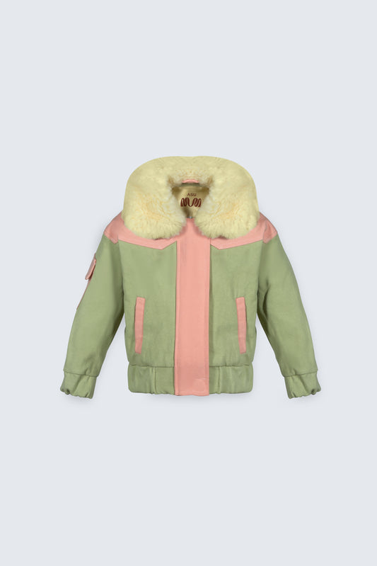 Baby Pink, Green Large Collar